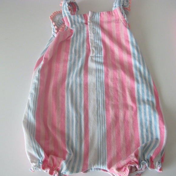 Bundle of 3 baby Girl's Carter's Clothes Size 18m GUC. - Picture 3 of 5
